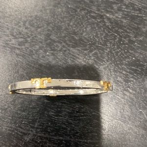 Tory Burch NWOT Miller Stud 5mm Hinge Bracelet